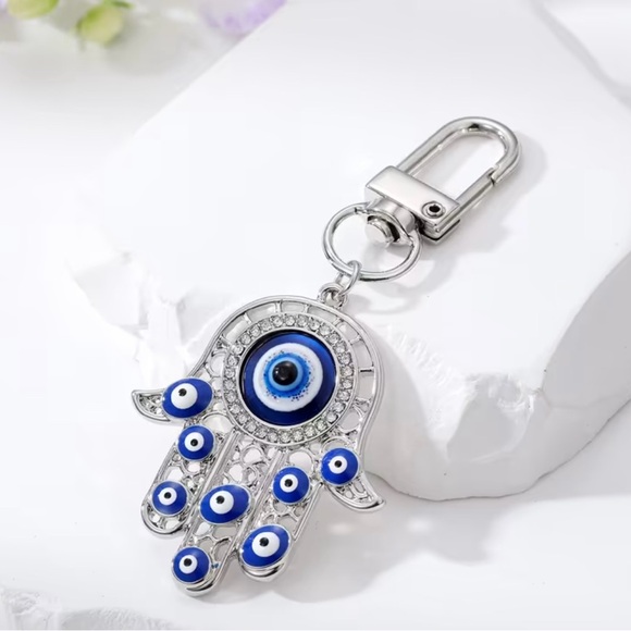 Hamsa Hand Keychains - Picture 3 of 7